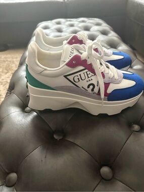 GUESS Women's White Platform Sneakers with Blue, Pink & Green Accents